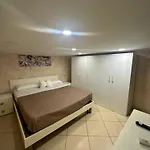 Fuorigrotta House Appartement