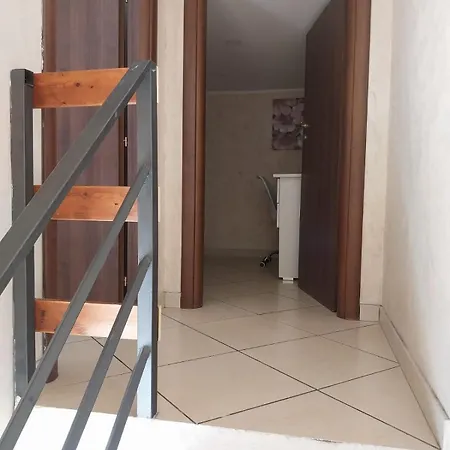 Fuorigrotta House Appartement *