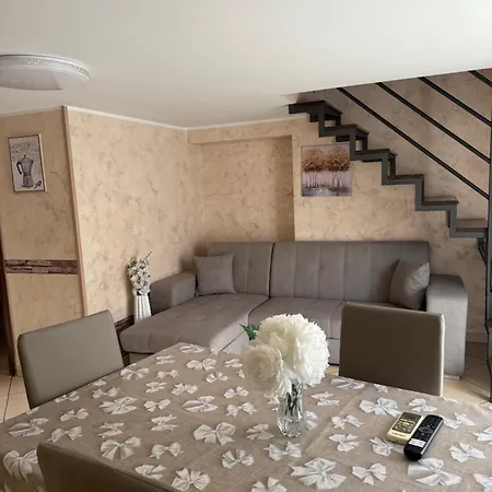 Fuorigrotta House Naples