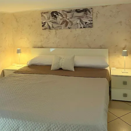 Fuorigrotta House Naples